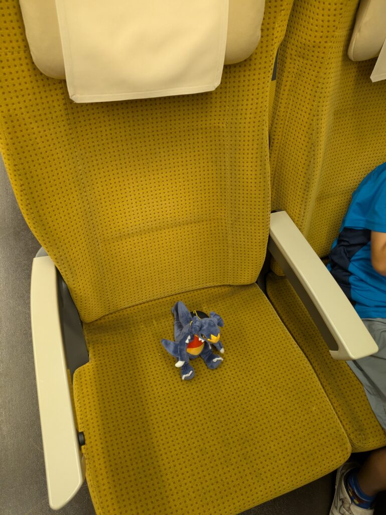 陪伴我们仙台旅行的宝可梦烈咬陆鲨