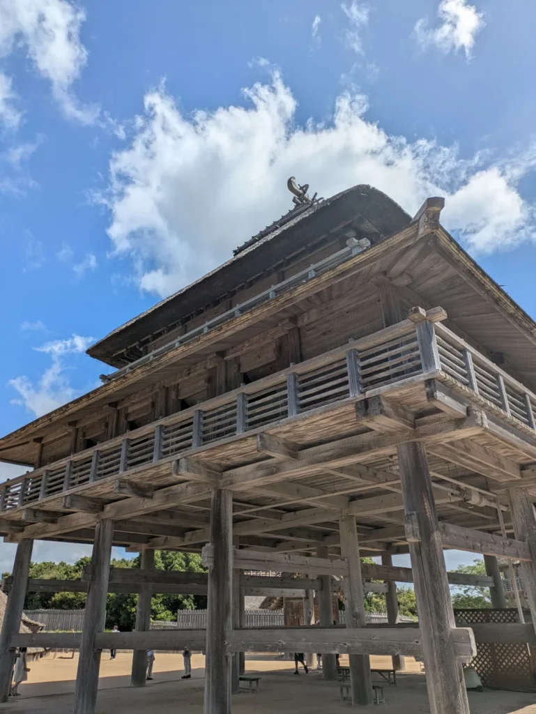 The Main Ritual Hall (Shusaiden) in Kita Naikaku at the Yoshinogari Site